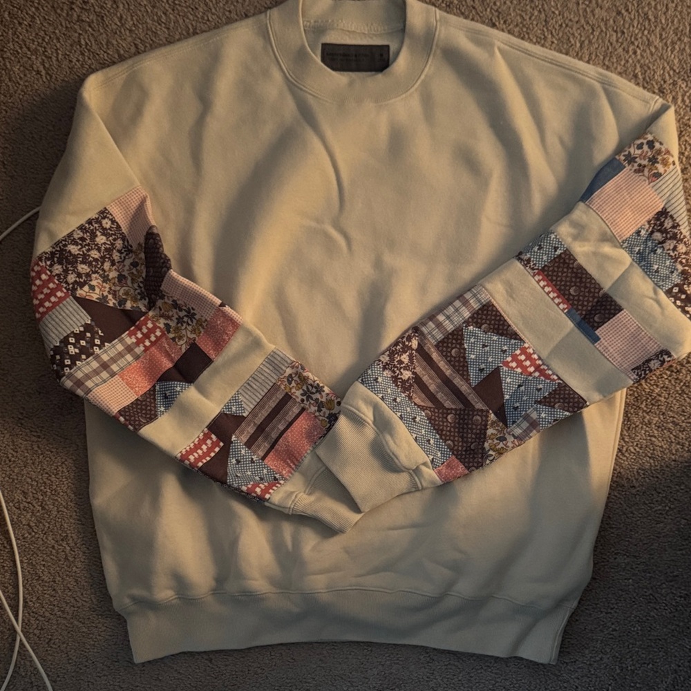 Abercrombie crew neck